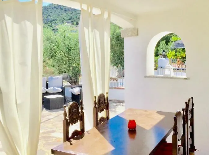 International House * San Teodoro (Sardinia)